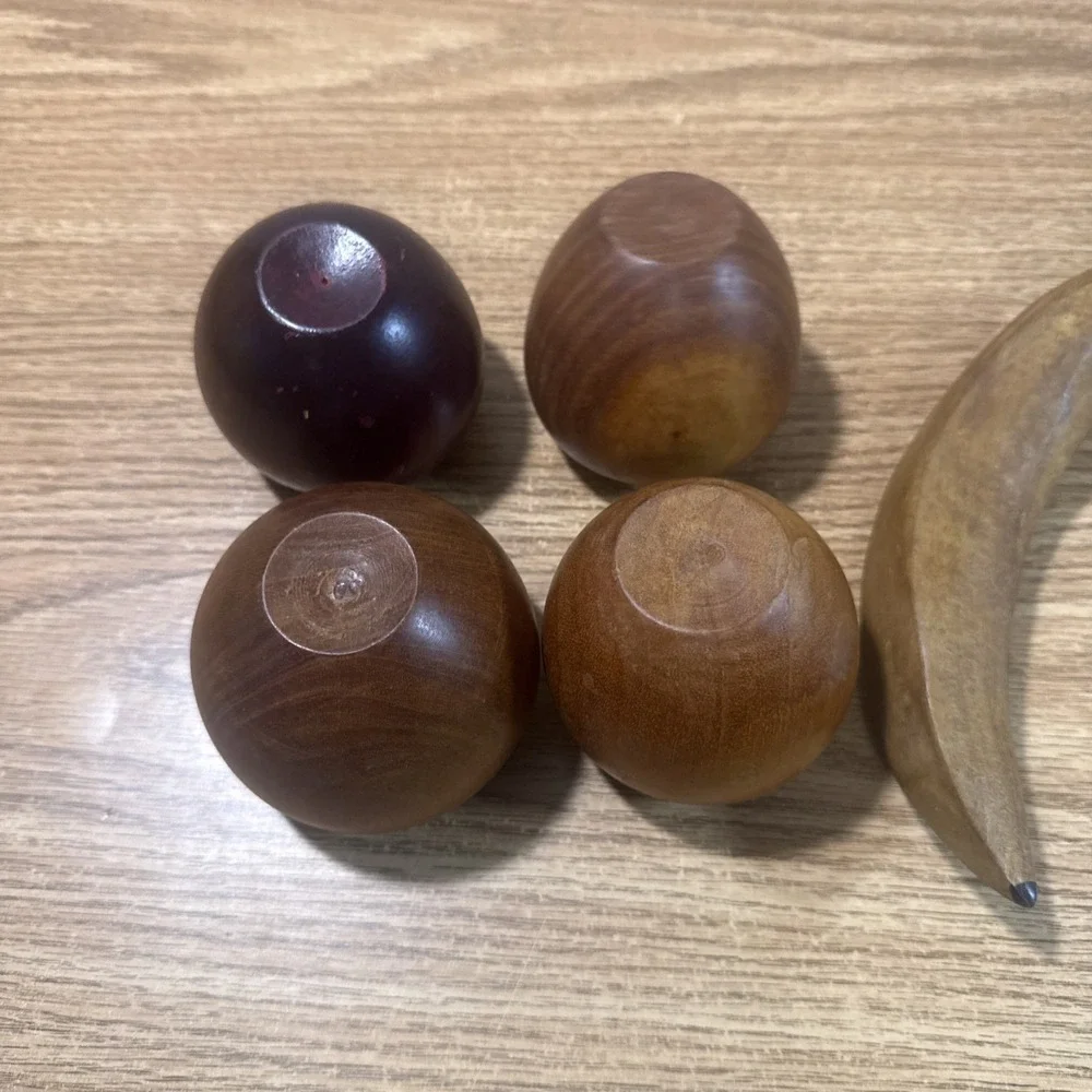Vintage Hand Carved Fruit Wooden Lot‎ of 4 Apples With Leather Stems 1 Banana
